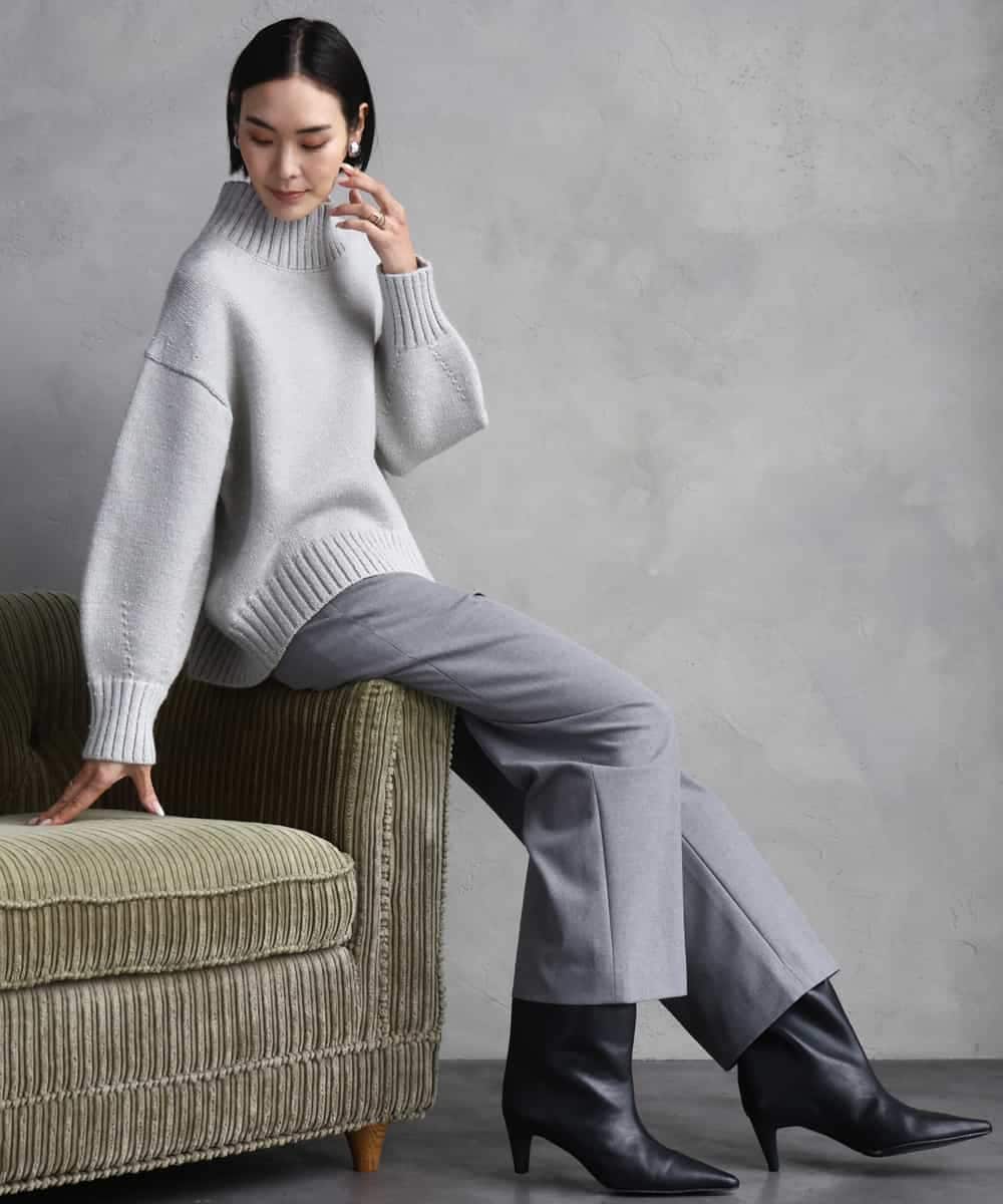 FMFBD31230 MICHEL KLEIN(ミッシェルクラン) ビーズハイネックニット ライトグレー