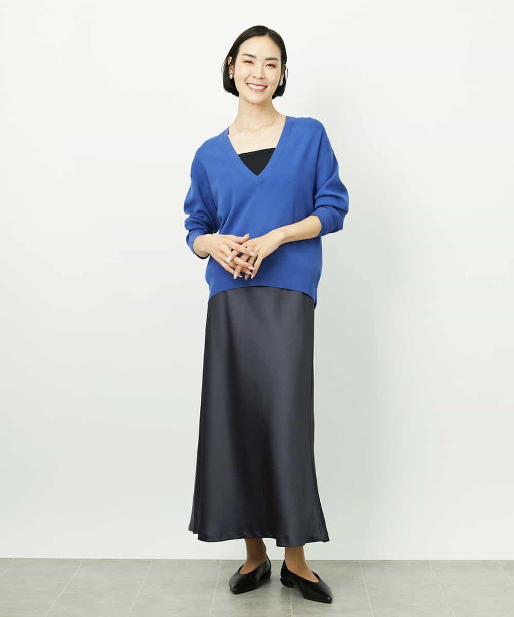 FMFDD13210 MICHEL KLEIN(ミッシェルクラン) Vネックニットプルオーバー ブルー