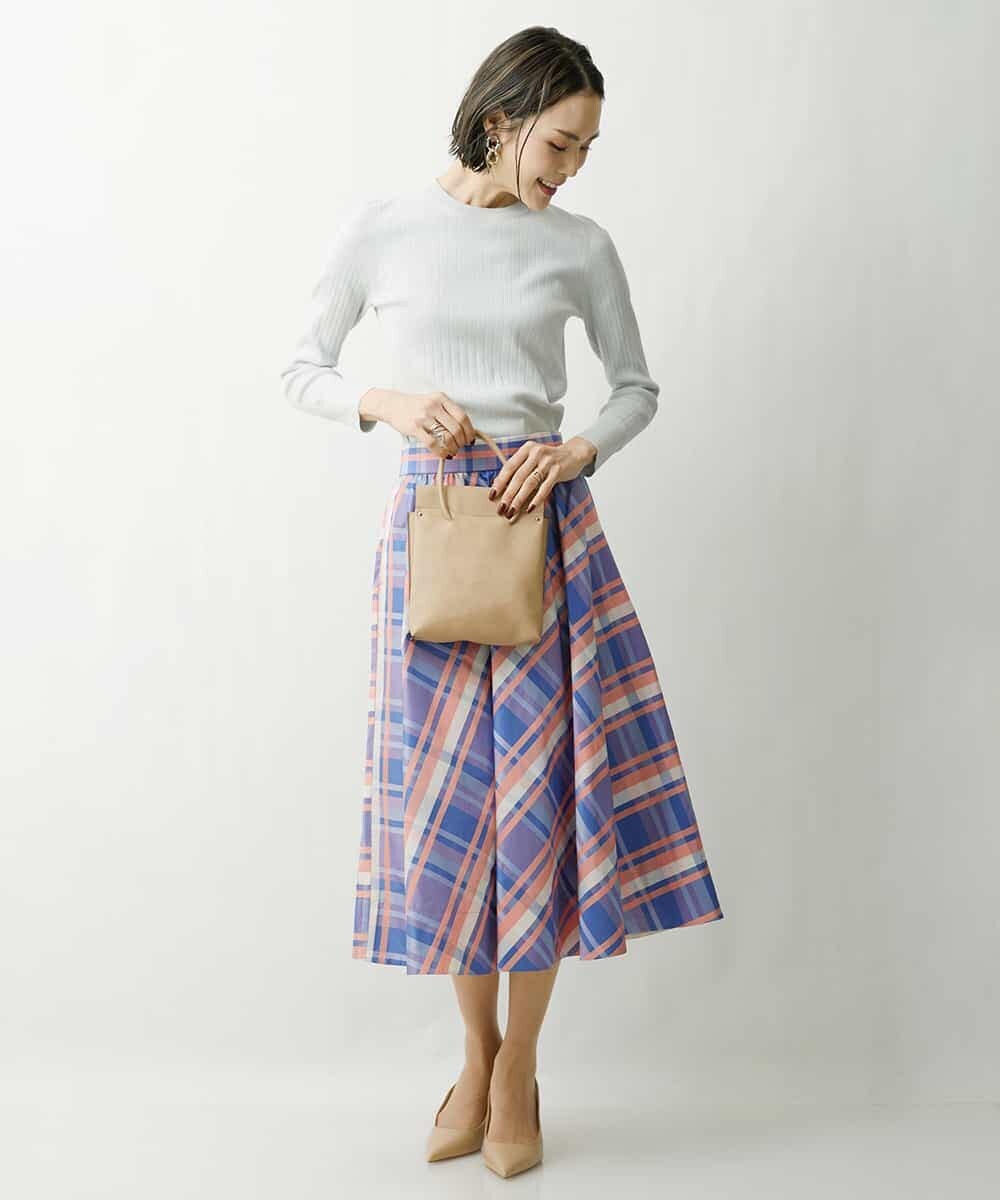 FMFDS11230 MICHEL KLEIN(ミッシェルクラン) [インナーにおすすめ]クルーネックラメリブニット シルバー