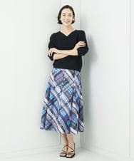 FMFFA23190 MICHEL KLEIN(ミッシェルクラン) [WEB限定カラー]ホールガーメント(R)Vネックボリュームスリーブニット ライトブルー