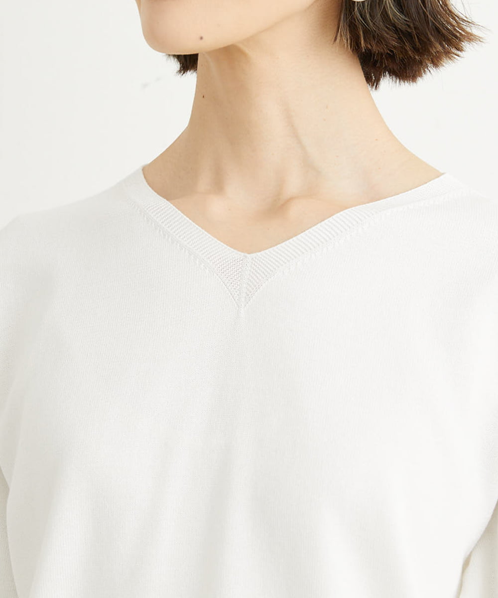FMFHS70150 MICHEL KLEIN(ミッシェルクラン) ◆受注生産につき返品・交換・キャンセル不可◆ホールガーメント(R)Vネックニット ホワイト(90)