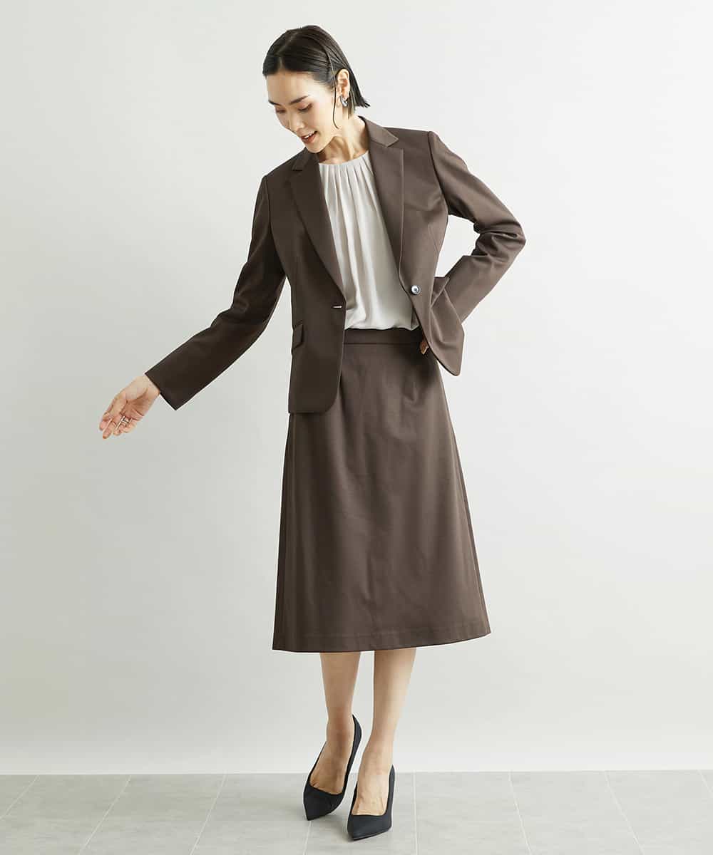FMHAV15200 MICHEL KLEIN(ミッシェルクラン) [定番スーツ]トップサーモカルゼセミフレアスカート（機能素材） ダークネイビー(57)