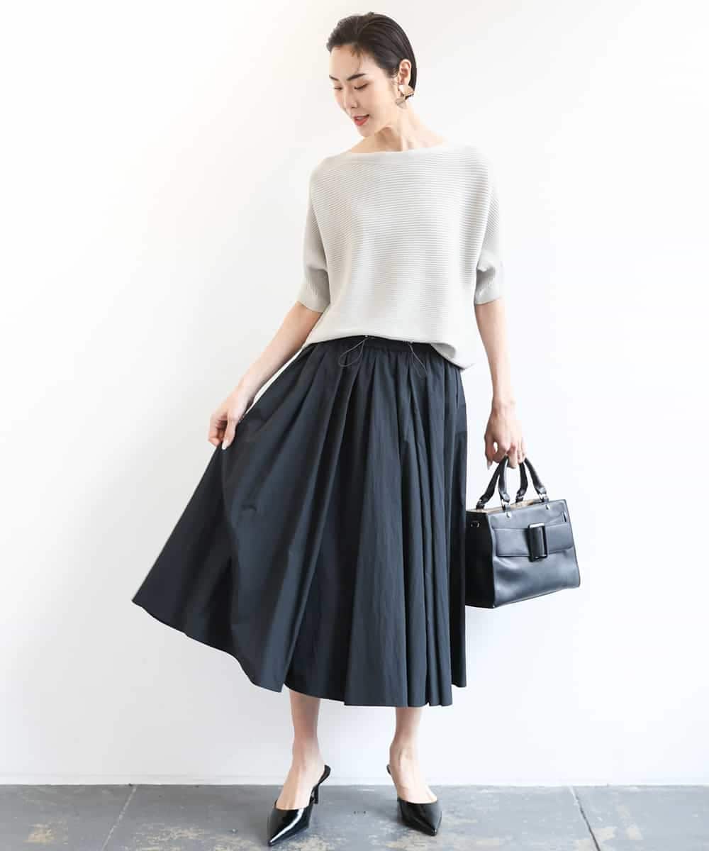 FMHGB07230 MICHEL KLEIN(ミッシェルクラン) [ドライタッチ]スピンドルギャザースカート 無地(セットアップ対応) カーキ
