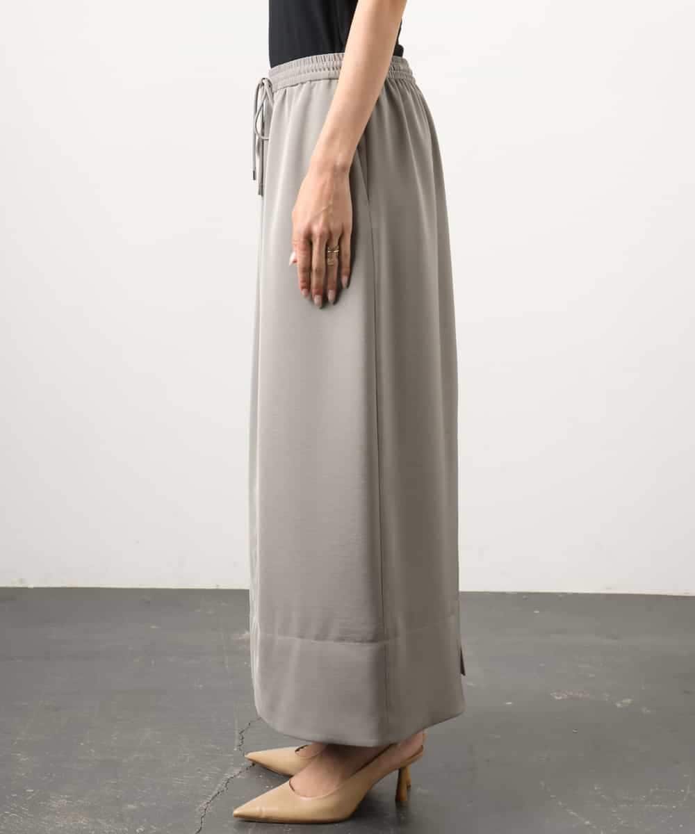 FMHGD03240 MICHEL KLEIN(ミッシェルクラン) [リラックスボトム]ダルサテン Iラインスカート カーキ