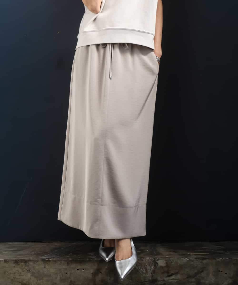 FMHGD03240 MICHEL KLEIN(ミッシェルクラン) [リラックスボトム]ダルサテン Iラインスカート ベージュ