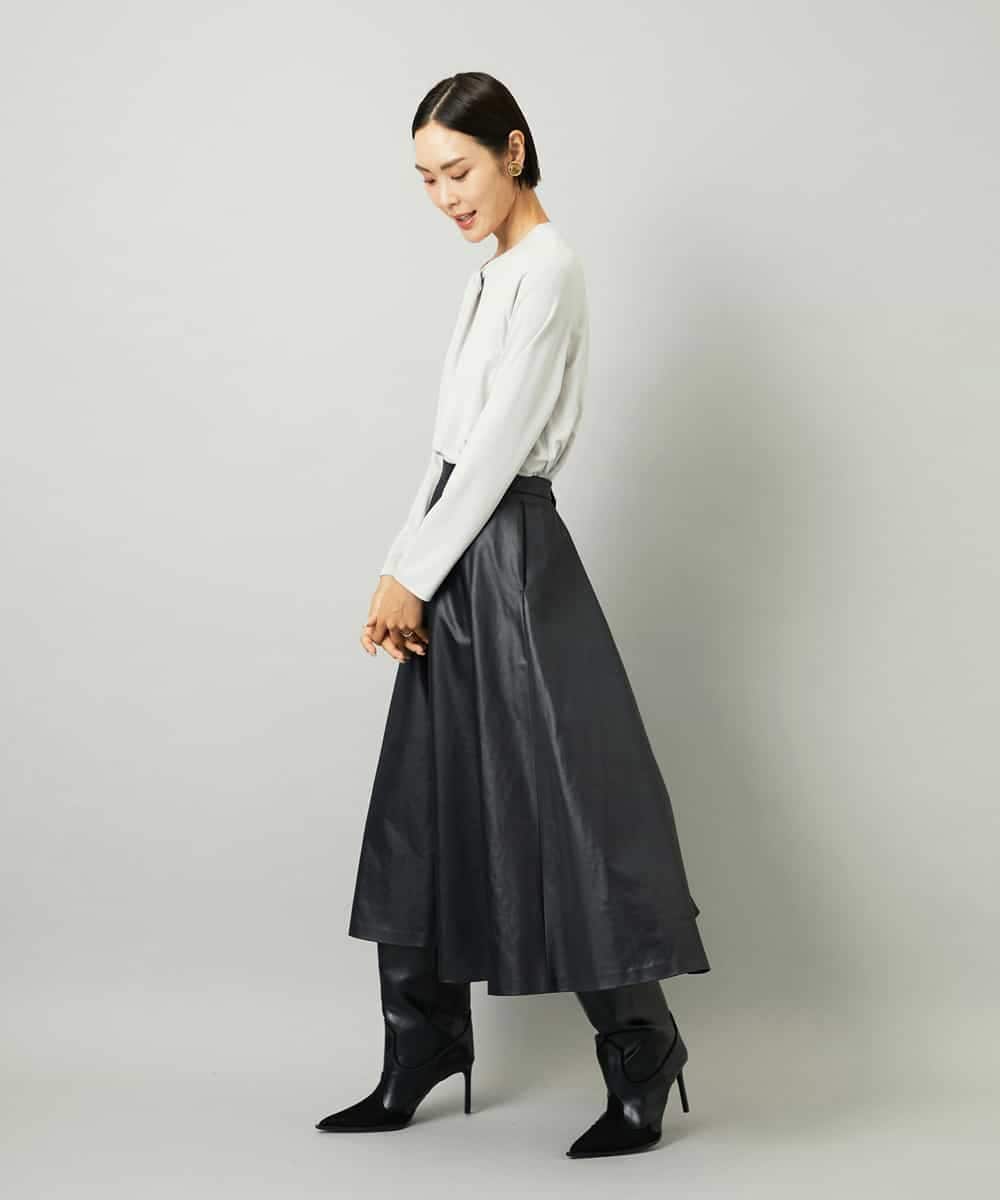 FMHJA33280 MICHEL KLEIN(ミッシェルクラン) フェイクレザーフレアスカート ブラック