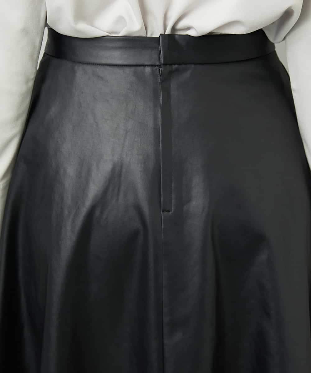 FMHJA33280 MICHEL KLEIN(ミッシェルクラン) フェイクレザーフレアスカート ブラック