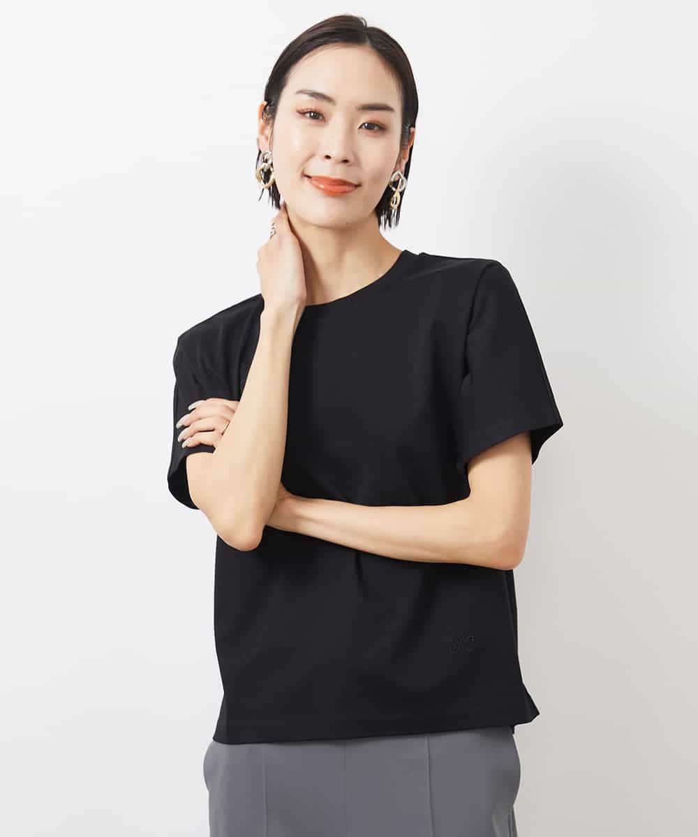 FMKGA05150 MICHEL KLEIN(ミッシェルクラン) ワンポイント刺繍Tシャツ(WEB限定カラーあり) ブラック