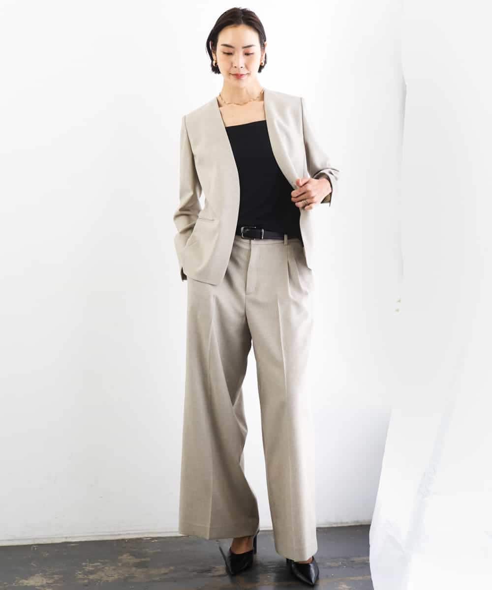 FMKGD02110 MICHEL KLEIN(ミッシェルクラン) [遮熱効果素材]スクエアネックタンクトップ ホワイト