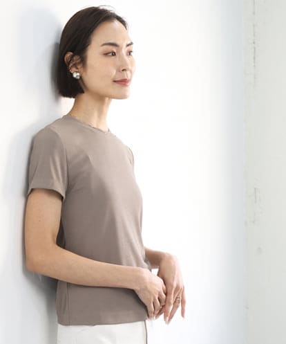 FMKGD07120 MICHEL KLEIN [遮熱効果素材]クリーンシルエットTシャツ