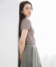 FMKGD07120 MICHEL KLEIN(ミッシェルクラン) [遮熱効果素材]クリーンシルエットTシャツ ブラック