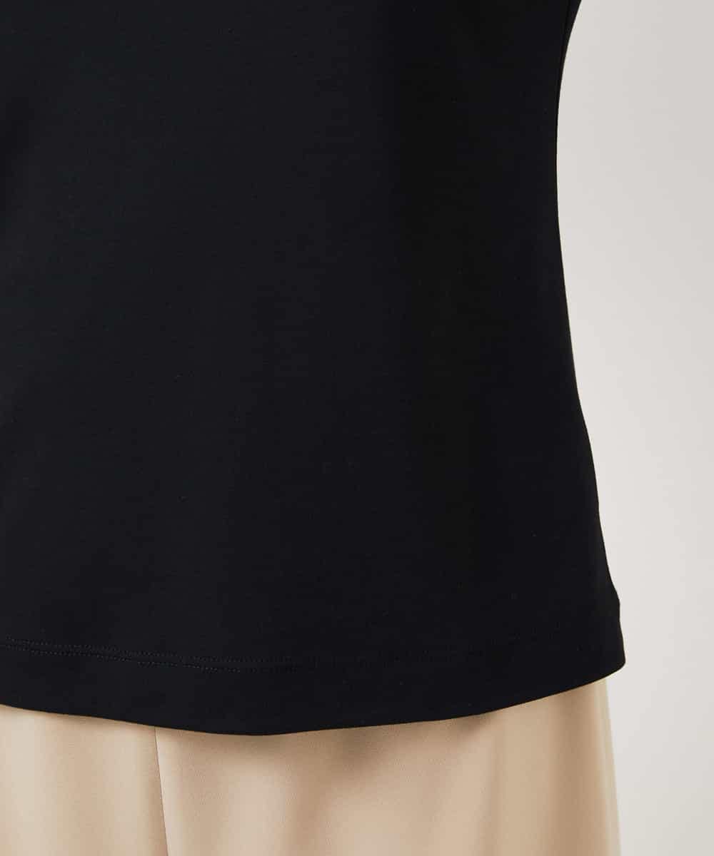 FMKGD07120 MICHEL KLEIN(ミッシェルクラン) [遮熱効果素材]クリーンシルエットTシャツ ブラック