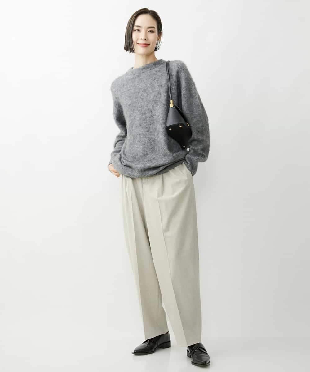 FMLAV50210 MICHEL KLEIN(ミッシェルクラン) ［セットアップ対応/機能性素材］ミルドストレッチバレルパンツ オフホワイト(81)