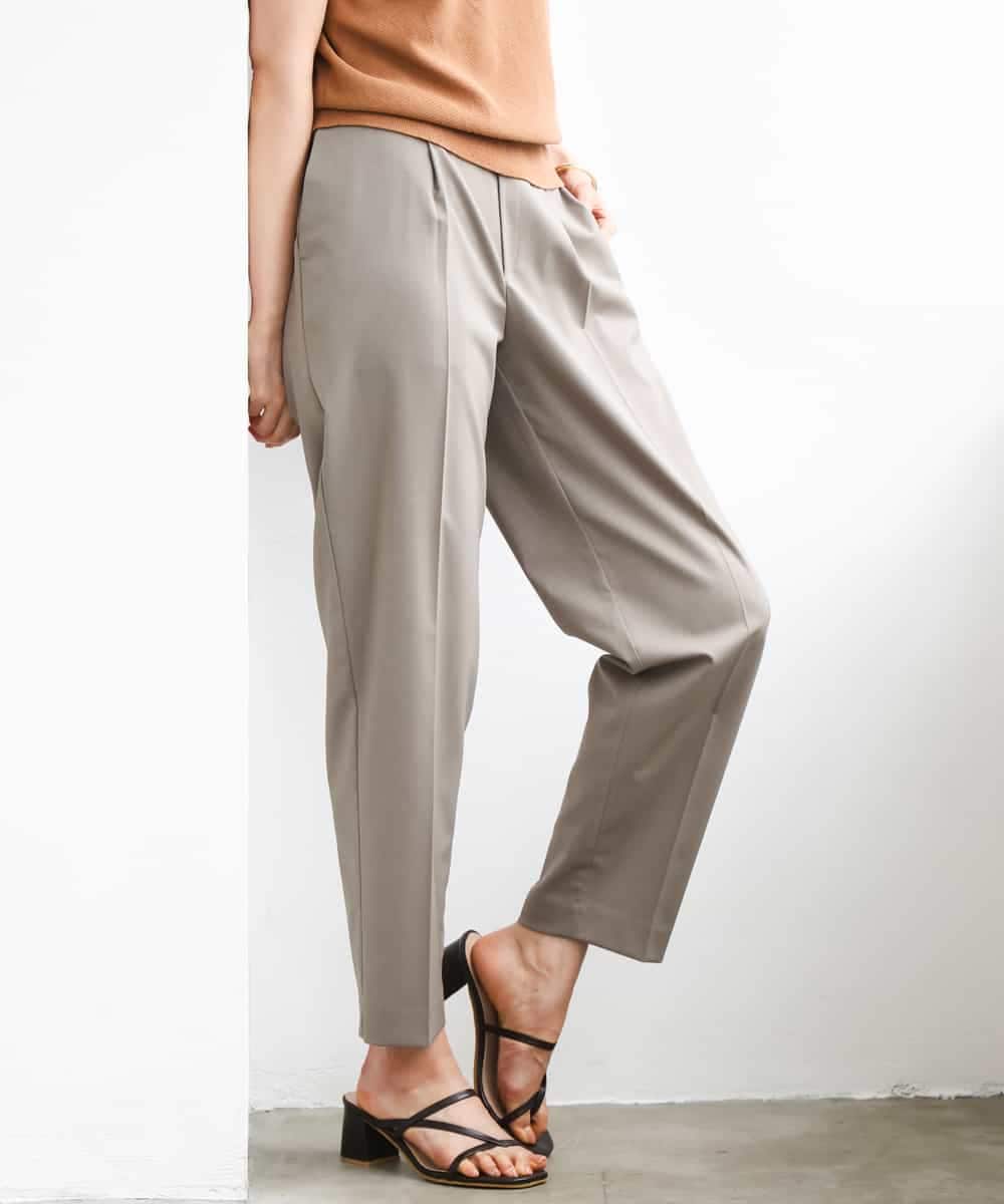 FMLGD06220 MICHEL KLEIN(ミッシェルクラン) [リラックスボトム]テーパードパンツ ベージュ