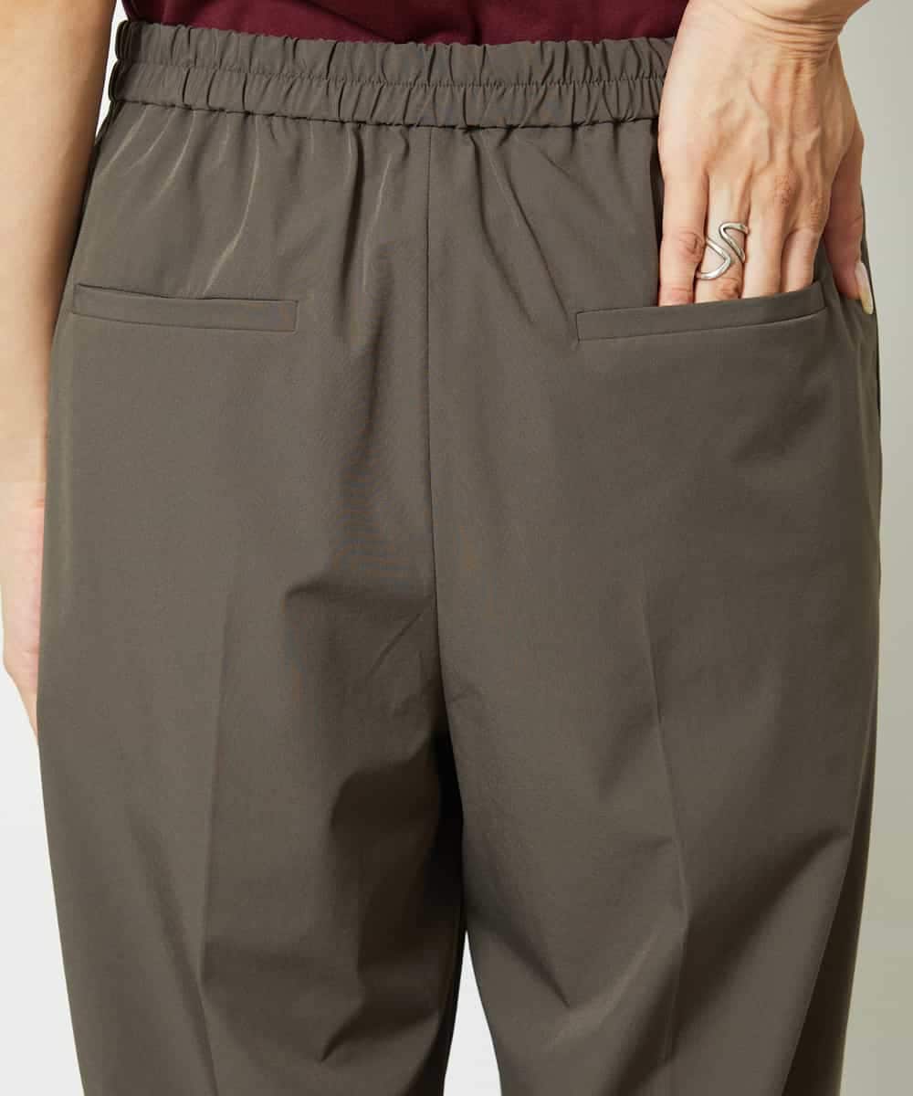 FMLJA05230 MICHEL KLEIN(ミッシェルクラン) ［セットアップ対応］コージーテーパードパンツ ブラウン