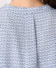 FOBGD21140 MK MICHEL KLEIN(MK ミッシェルクラン) 幾何柄バンドカラーブラウス/洗える ライトブルー