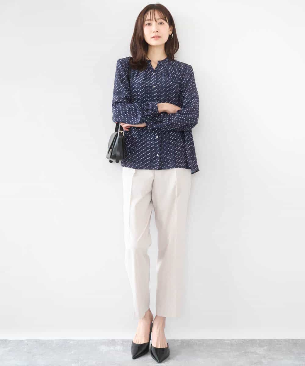 FOBGD39150 MK MICHEL KLEIN(MK ミッシェルクラン) ミニトライアングル幾何柄ブラウス/接触冷感/UVカット/洗える アイボリー