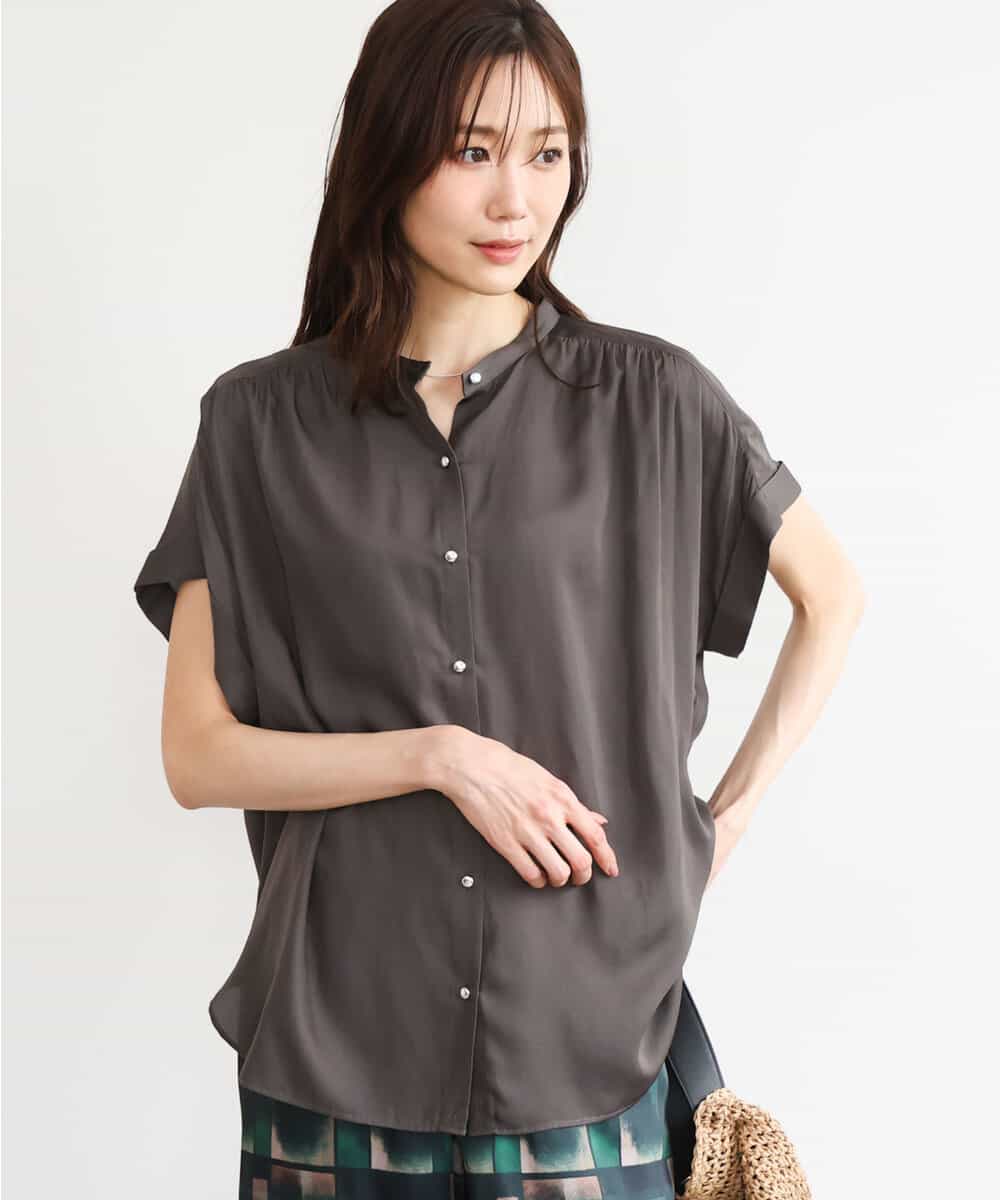 FOBHD67140 MK MICHEL KLEIN(MK ミッシェルクラン) [UVカット/接触冷感/洗える]バンドカラーサテンブラウス ダークグレー