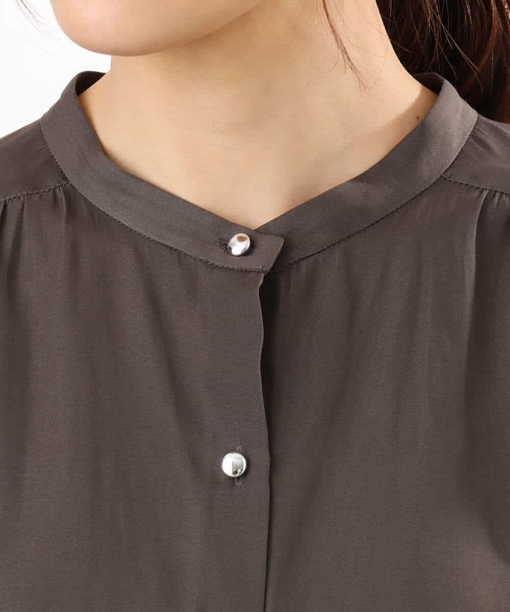 FOBHD67140 MK MICHEL KLEIN(MK ミッシェルクラン) [UVカット/接触冷感/洗える]バンドカラーサテンブラウス ダークグレー