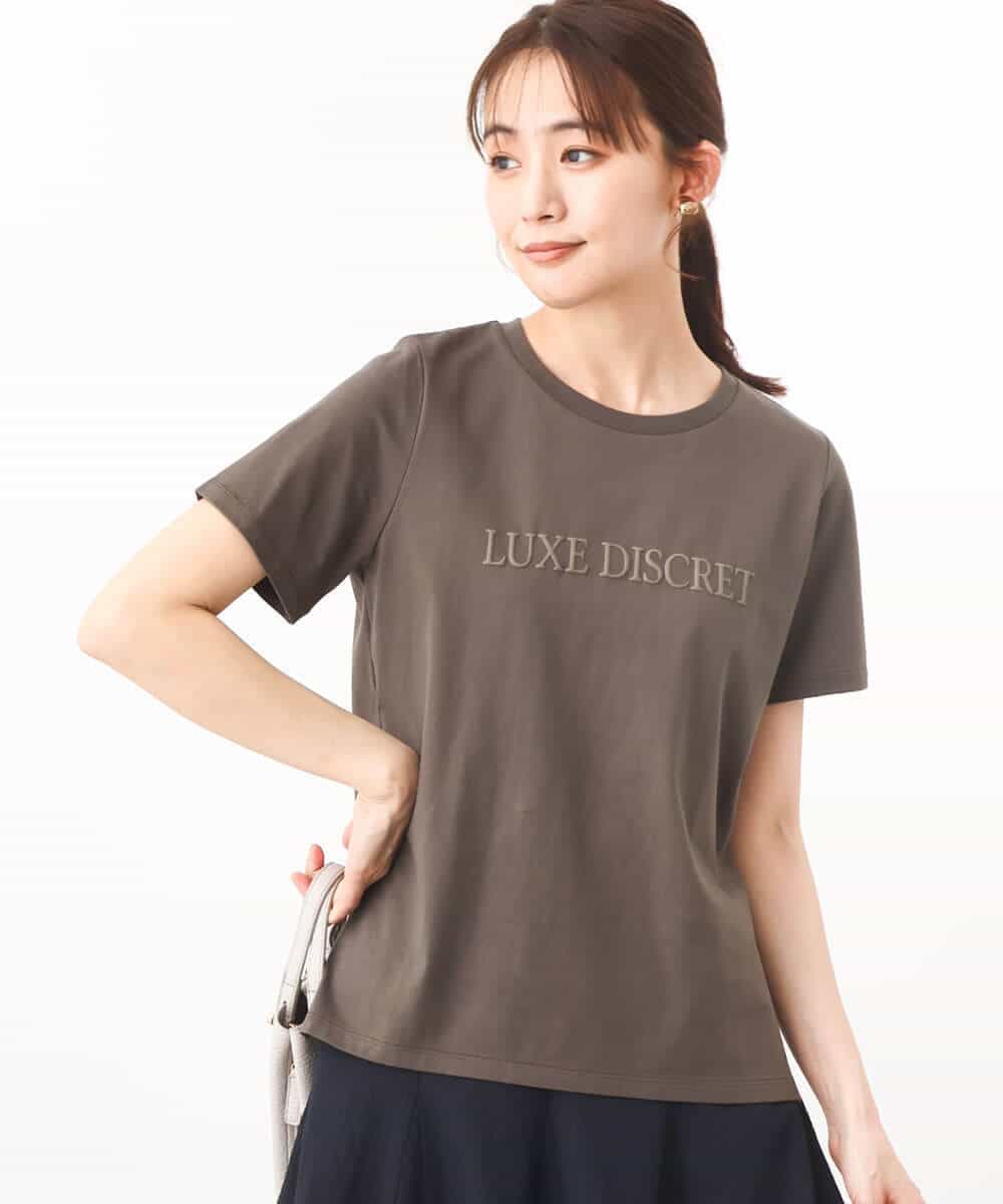 FOKGV61075 MK MICHEL KLEIN(MK ミッシェルクラン) [シンプル派に]発泡プリントロゴTシャツ/接触冷感/洗える ホワイト