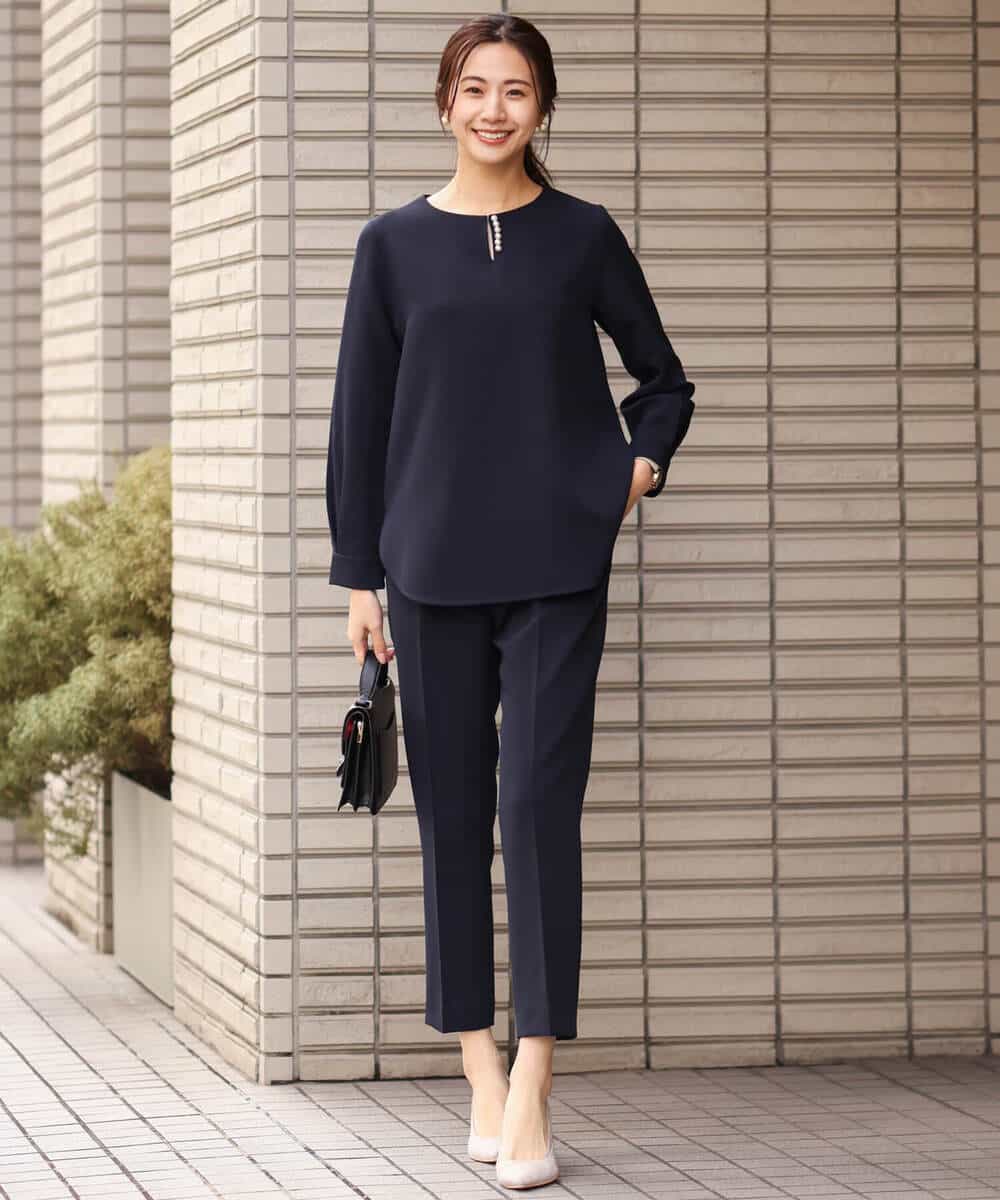 FOLDS10140 MK MICHEL KLEIN(MK ミッシェルクラン) ベーシックテーパードパンツ/Comfortシリーズ/制菌加工/洗える ライトベージュ
