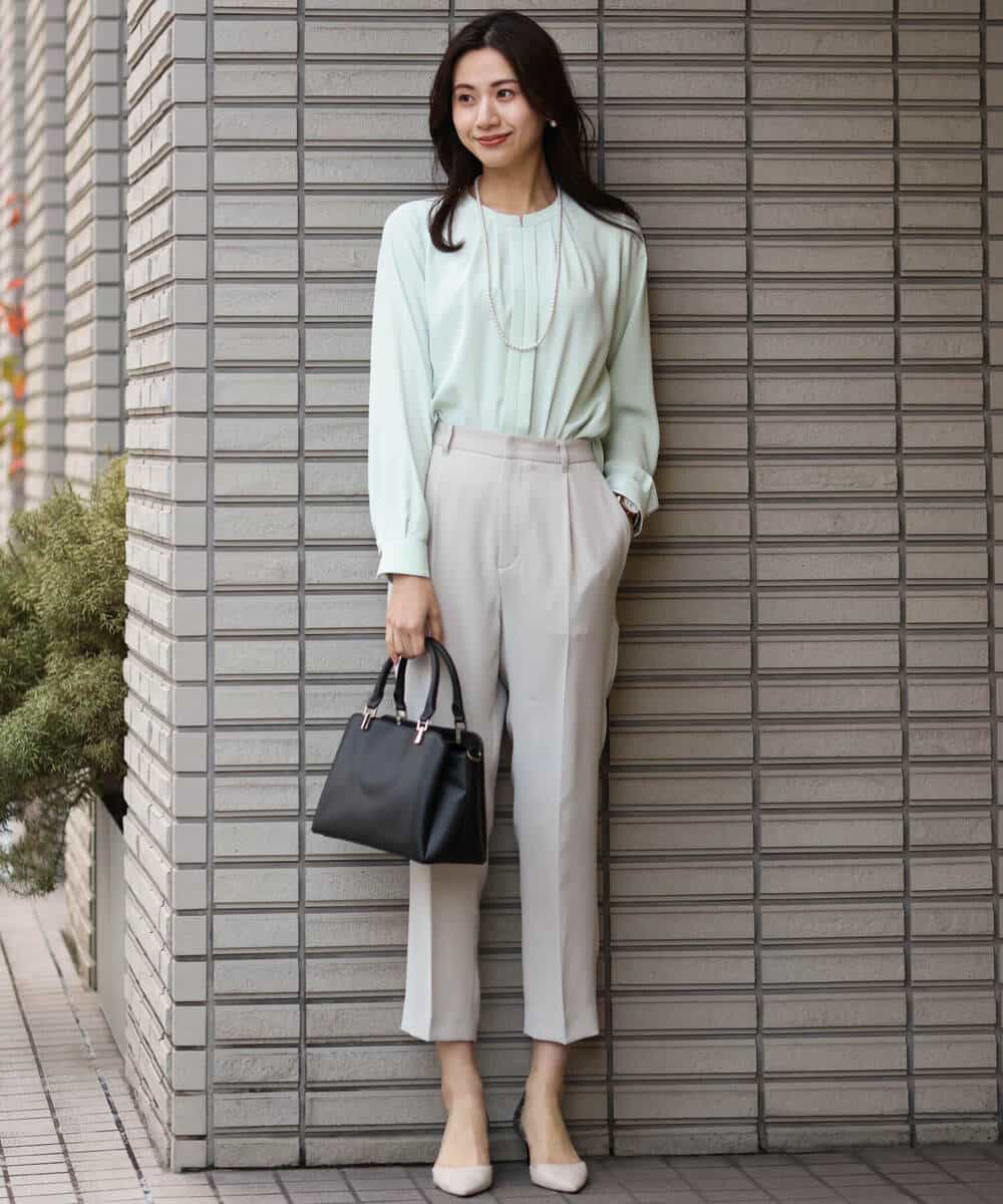 FOLDS10140 MK MICHEL KLEIN(MK ミッシェルクラン) ベーシックテーパードパンツ/Comfortシリーズ/制菌加工/洗える ライトベージュ