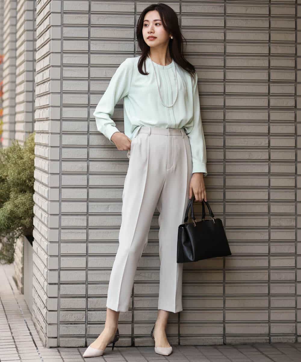 FOLDS10140 MK MICHEL KLEIN(MK ミッシェルクラン) ベーシックテーパードパンツ/Comfortシリーズ/制菌加工/洗える ライトベージュ