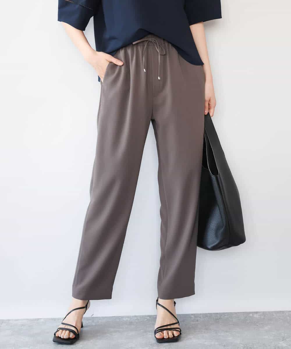 FOLHD66160 MK MICHEL KLEIN(MK ミッシェルクラン) [瞬美シリーズ/UVカット/接触冷感/速乾/洗える]梨地ジョーゼット テーパードパンツ ブラウン