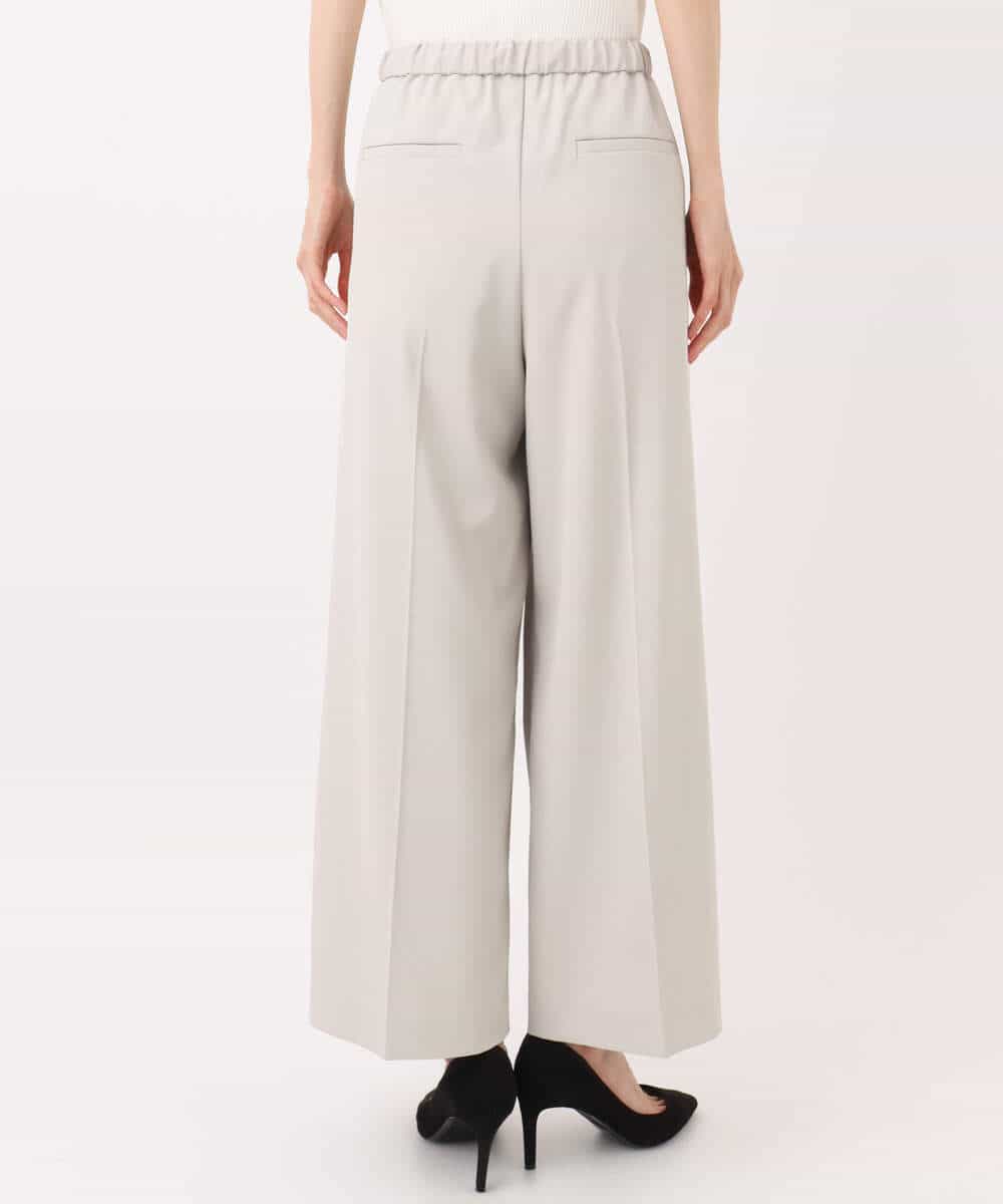 FOLJA75160 MK MICHEL KLEIN(MK ミッシェルクラン) センタープレス入りストレートワイドパンツ/UVカット/接触冷感/速乾/洗える ライトグレー