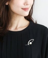 FR2FD92045 MK MICHEL KLEIN(MK ミッシェルクラン) リーフモチーフブローチ シルバー