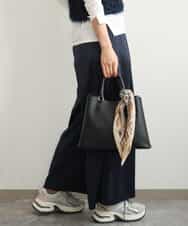 FR3JD21040 MK MICHEL KLEIN(MK ミッシェルクラン) [洗える]幾何柄プリーツスカーフ ブルー