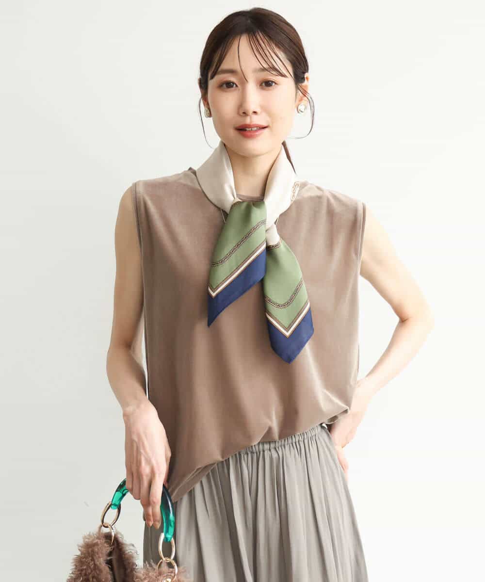 FR3JD23045 MK MICHEL KLEIN(MK ミッシェルクラン) [洗える]チェーンプリントスカーフ ブラウン