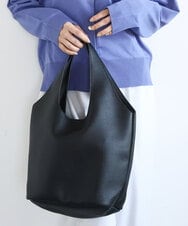 FR5GD02110 MK MICHEL KLEIN(MK ミッシェルクラン) [A4収納可]リングチャーム付きトートバッグ ブラック