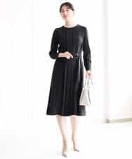 FUEDA01220 MK MICHEL KLEIN(MK ミッシェルクラン) サテンジョーゼット プリーツワンピース/洗える グレージュ