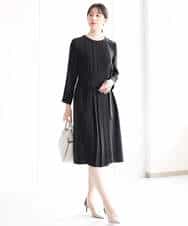 FUEDA01220 MK MICHEL KLEIN(MK ミッシェルクラン) サテンジョーゼット プリーツワンピース/洗える グレージュ