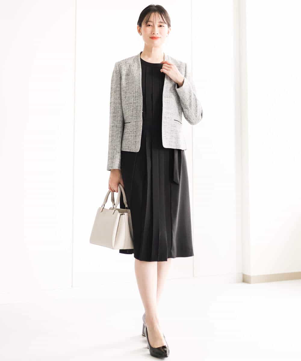 FUEDA01220 MK MICHEL KLEIN(MK ミッシェルクラン) サテンジョーゼット プリーツワンピース/洗える グレージュ