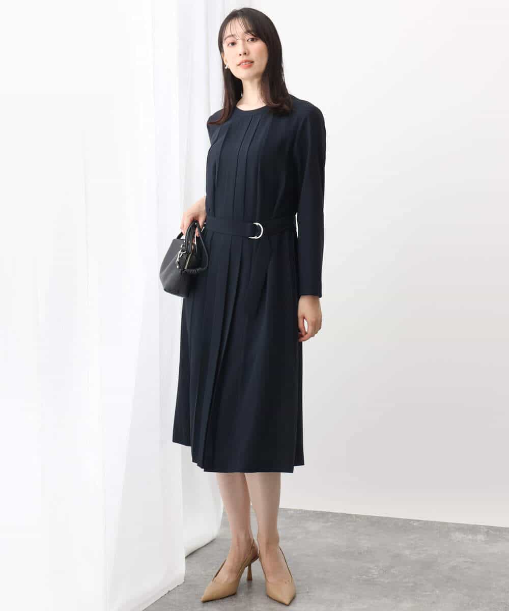 FUEDA01220 MK MICHEL KLEIN(MK ミッシェルクラン) サテンジョーゼット プリーツワンピース/洗える グレージュ