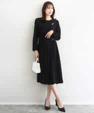 FUEDD03230 MK MICHEL KLEIN(MK ミッシェルクラン) サテンジョーゼット プリーツワンピース/洗える ライトグレー