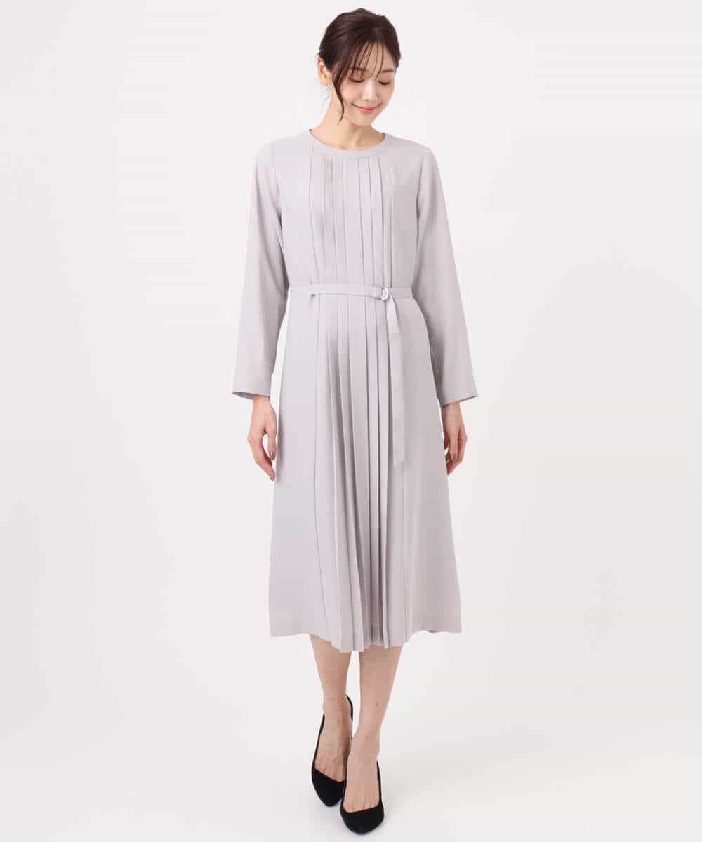 FUEDD03230 MK MICHEL KLEIN(MK ミッシェルクラン) サテンジョーゼット プリーツワンピース/洗える ライトグレー