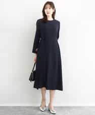 FUEDD04230 MK MICHEL KLEIN(MK ミッシェルクラン) サテンジョーゼット サイドベルトワンピース/洗える ネイビー