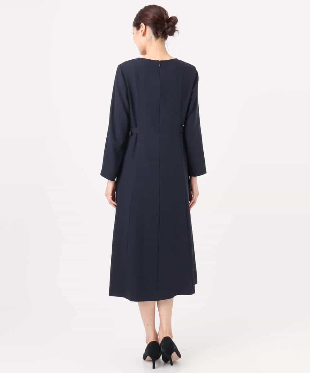 FUEDD04230 MK MICHEL KLEIN(MK ミッシェルクラン) サテンジョーゼット サイドベルトワンピース/洗える ネイビー