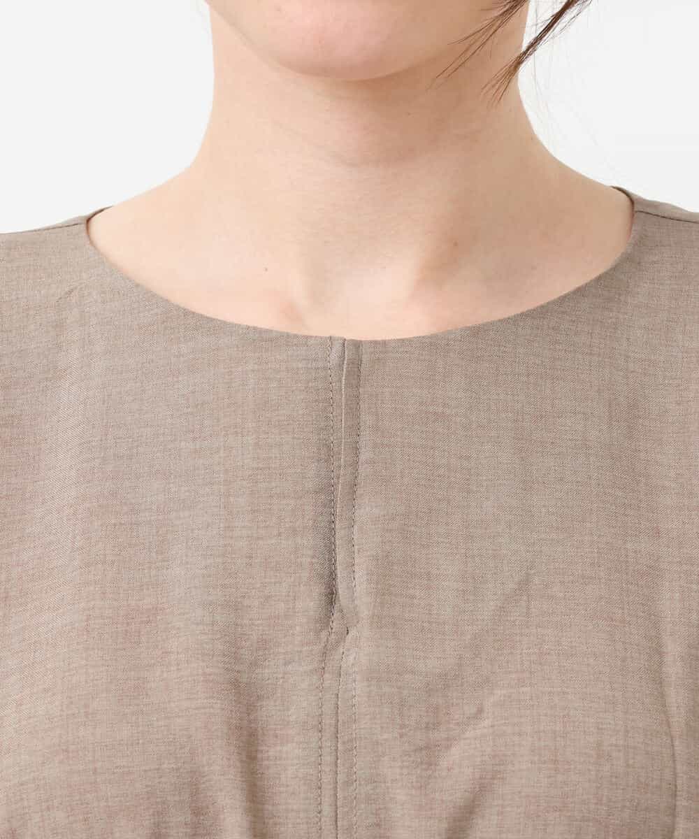 FUEGS05180 MK MICHEL KLEIN(MK ミッシェルクラン) パール調釦デザインタックワンピース/洗える/WEB限定 モカ