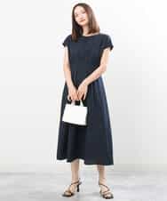 FUEGS05180 MK MICHEL KLEIN(MK ミッシェルクラン) パール調釦デザインタックワンピース/洗える/WEB限定 モカ