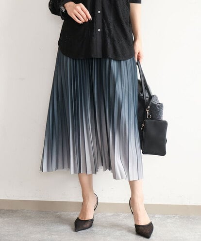 FUHJD33150 MK MICHEL KLEIN [洗える]グラデーションデザインニットプリーツスカート