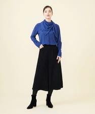 GBBAA02360 Sybilla(シビラ) 【ドラマ着用】スカーフデザインブラウス ブルー
