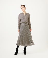 GBBAE41360 Sybilla(シビラ) ダイヤ柄プリントブラウス ブラック系