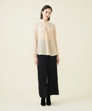 GBBAV09300 Sybilla(シビラ) スタンドタックカラーシアーブラウス ベージュ