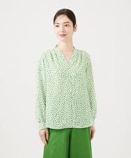 GBBEE03330 Sybilla(シビラ) ランダムドットプリントブラウス グリーン×アイボリー