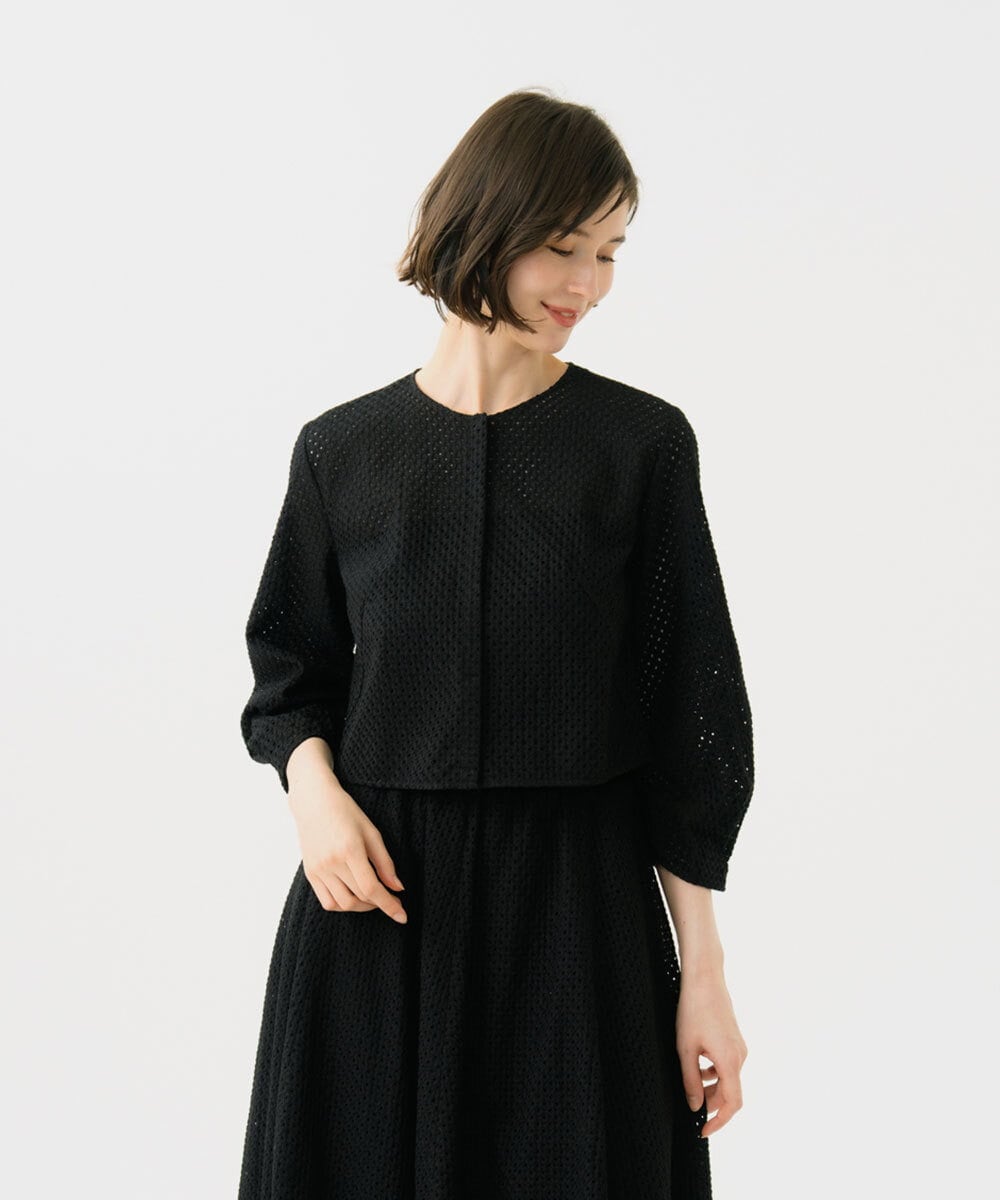 GBBGD45330 Sybilla(シビラ) アイレットレースブラウス ブラック