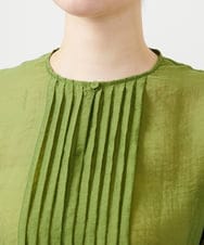 GBBGE30250 Sybilla(シビラ) ピンタックシアーブラウス カーキ